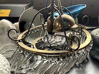 Lot 568 - oude verlichting ,waterketels, groen glazen dame jeanne - afbeelding 9 van  9