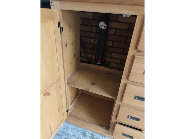 Lot 569 - houten kast - afbeelding 3 van  5