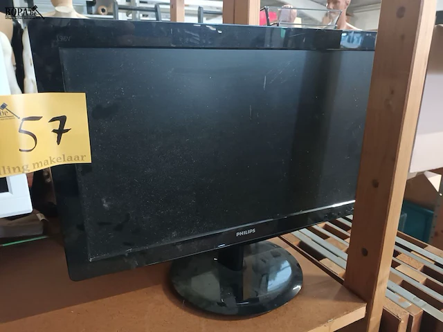 Lot 57 - computerscherm. 2 stuks - afbeelding 4 van  5