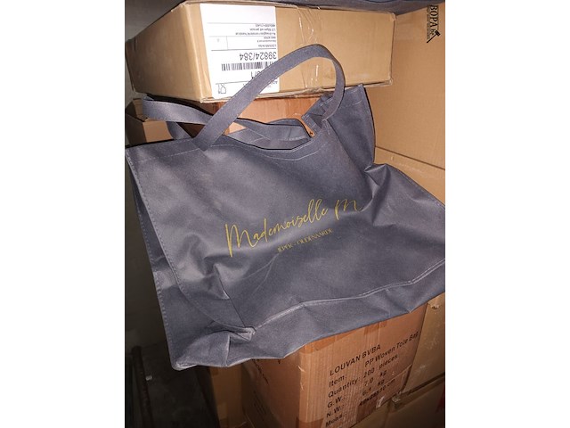 Lot 57 - draagtassen mademoiselle m - afbeelding 3 van  5