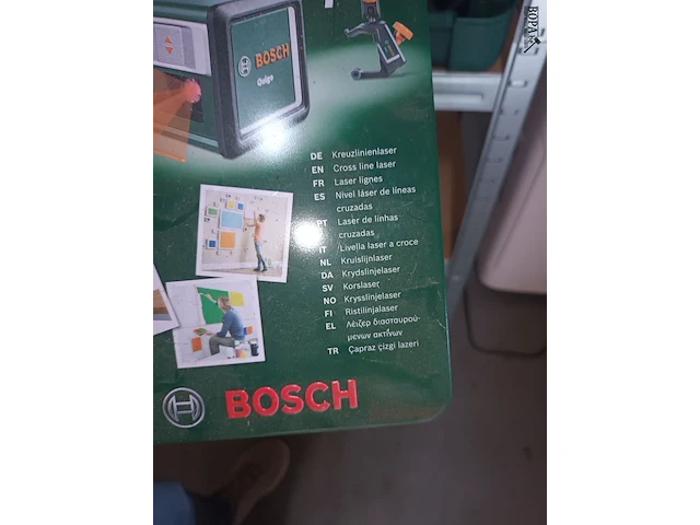 Lot 57 - kruislijnlaser bosch - afbeelding 3 van  3