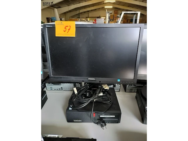 Lot 57 - lenovo thinkcentre computer - afbeelding 1 van  1