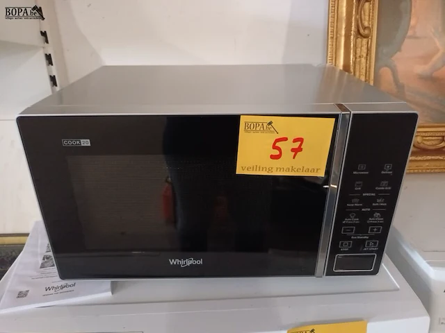 Lot 57 - microgolfoven whirlpool - afbeelding 1 van  3