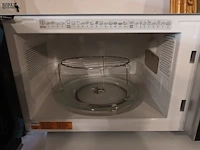Lot 57 - microgolfoven whirlpool - afbeelding 2 van  3