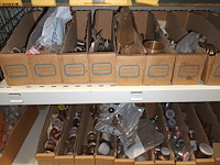 Lot 57 - sanitaire koppelstukken in koper - afbeelding 2 van  5