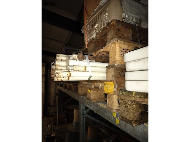 Lot 57 - witte partytent - afbeelding 2 van  2