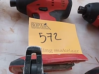 Lot 572 - accu slagschroefmachine hilti - afbeelding 1 van  2