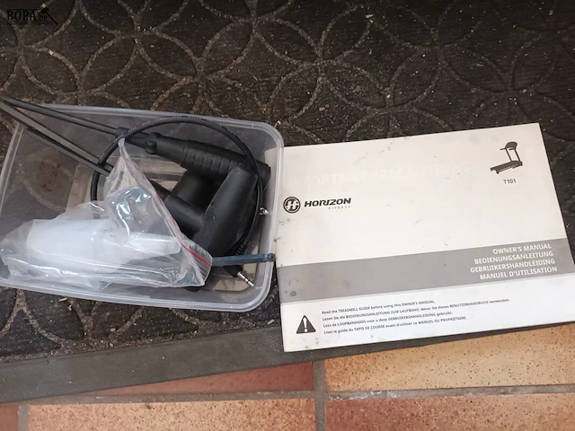 Lot 573 - loopband horizon - afbeelding 2 van  8