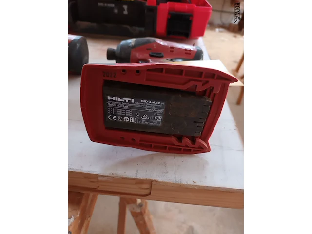 Lot 574 - accu slagschroefmachine hilti - afbeelding 2 van  2