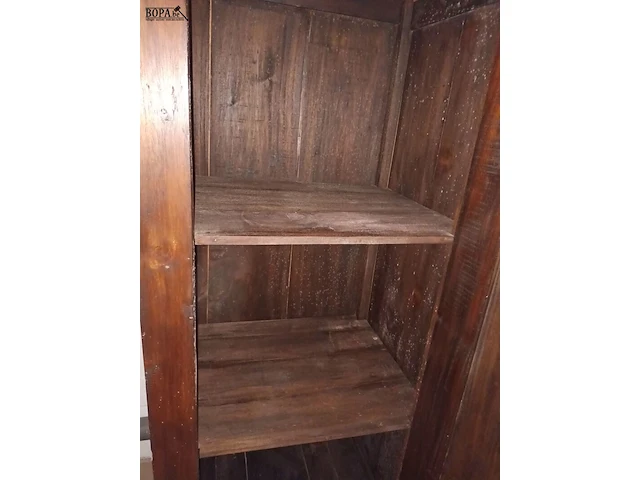 Lot 576 - massieve smalle kast - afbeelding 5 van  6