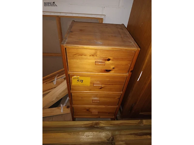 Lot 578 - ladekastje - afbeelding 1 van  3