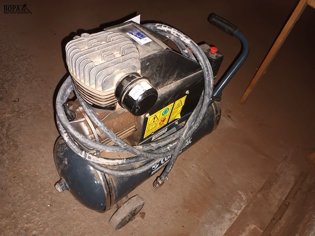 Lot 579 - compressor contimac - afbeelding 3 van  4