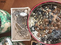 Lot 58 - juwelen, horloges en devotie - afbeelding 2 van  7
