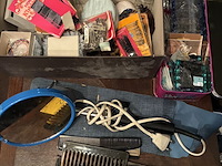 Lot 58 - lot haarspelden, krulspelden, krultang - afbeelding 1 van  3