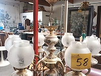 Lot 58 - luster - afbeelding 1 van  6