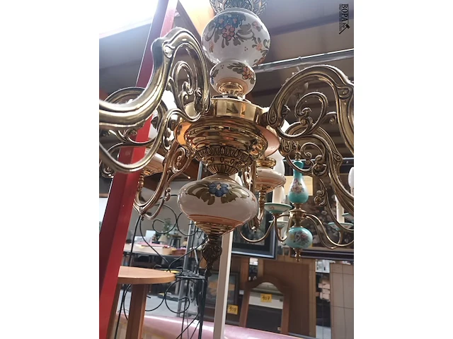 Lot 58 - luster - afbeelding 4 van  6