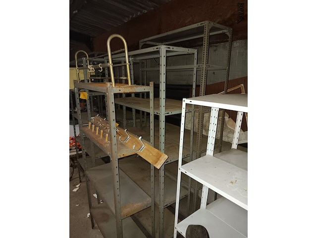 Lot 58 - mecano rek. 8 stuks - afbeelding 4 van  4