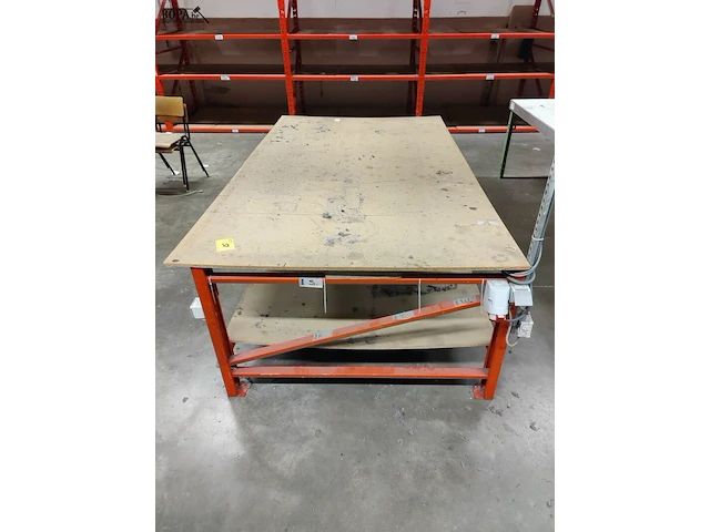Lot 58 - stelling werktafel - afbeelding 3 van  3
