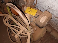 Lot 582 - compressor kaeser - afbeelding 1 van  3