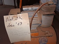 Lot 583 - compressor kaeser - afbeelding 3 van  3