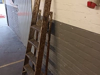 Lot 585 - trapladder - afbeelding 3 van  3