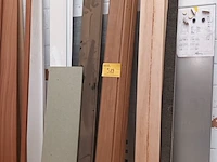 Lot 588 - lot diverse houten planken - afbeelding 4 van  4