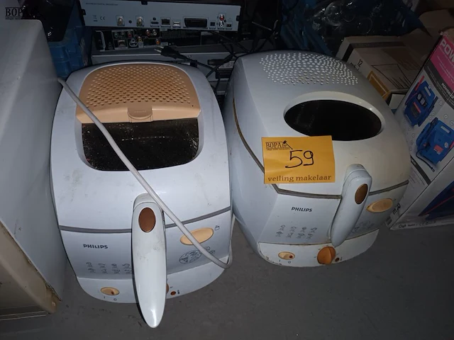 Lot 59 - friteuse philips. 2 stuks - afbeelding 1 van  3