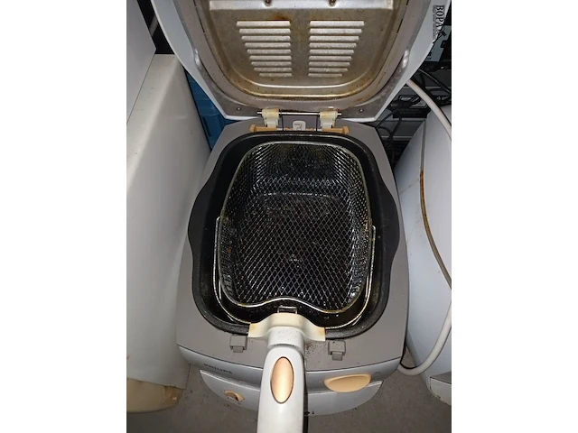 Lot 59 - friteuse philips. 2 stuks - afbeelding 2 van  3