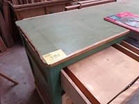 Lot 592 - houten werkbank - afbeelding 3 van  4