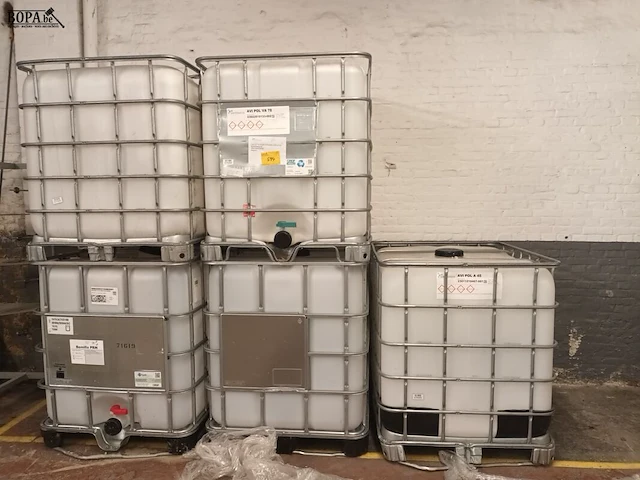Lot 594 - ibc container. 5 stuks - afbeelding 1 van  2