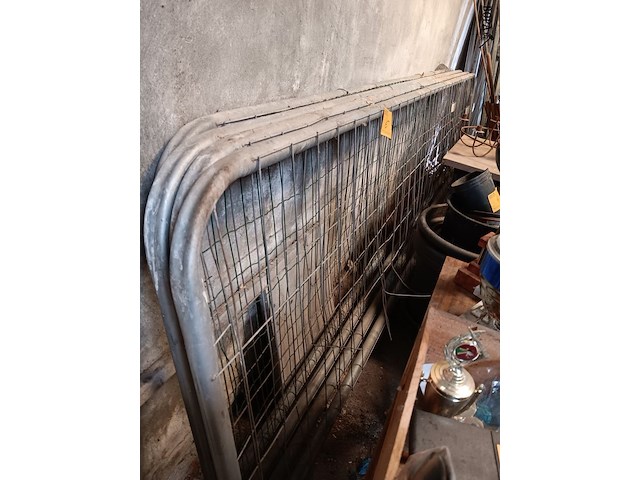 Lot 6 - afschermhekken - afbeelding 1 van  2