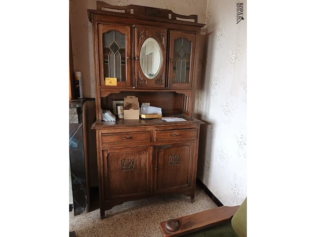 Lot 6 - art deco buffet kast met inhoud - afbeelding 1 van  6
