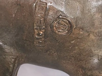 Lot 6 - bronzen beer pierre chenet - afbeelding 4 van  4