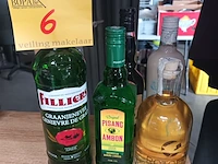 Lot 6 - flessen alcoholische drank. 5 stuks