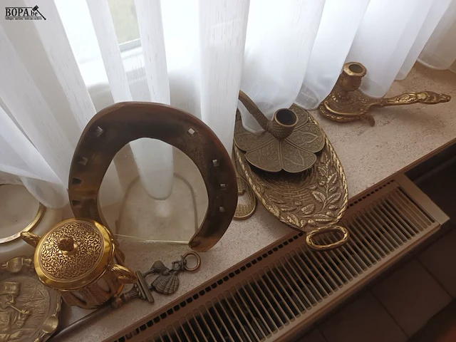 Lot 6 - koperen decoratie. 13 stuks - afbeelding 2 van  4
