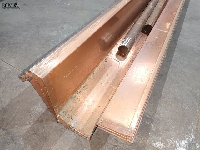 Lot 6 - koperen goten en afvoerbuizen - afbeelding 2 van  3