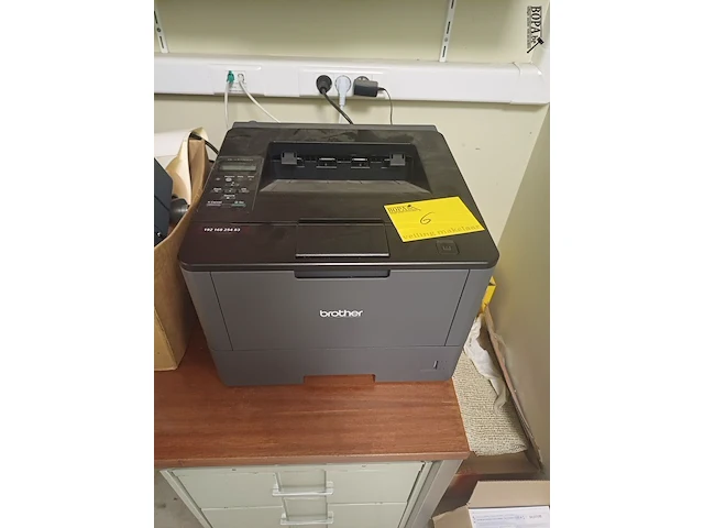 Lot 6 - laserprinter brother - afbeelding 1 van  3