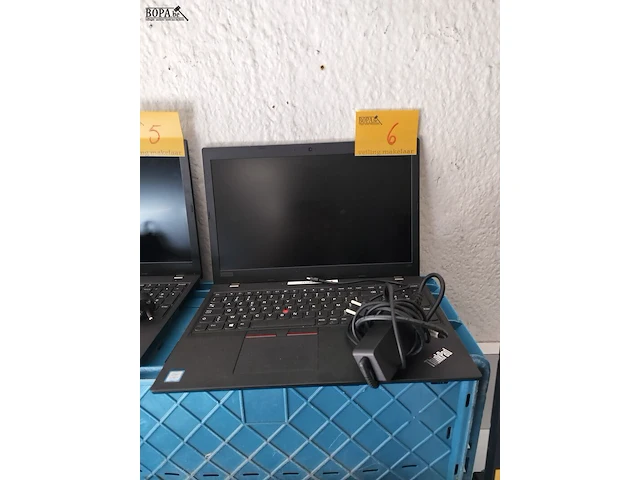 Lot 6 - lenovo thinkpad laptop (15,6 inch) - afbeelding 1 van  2