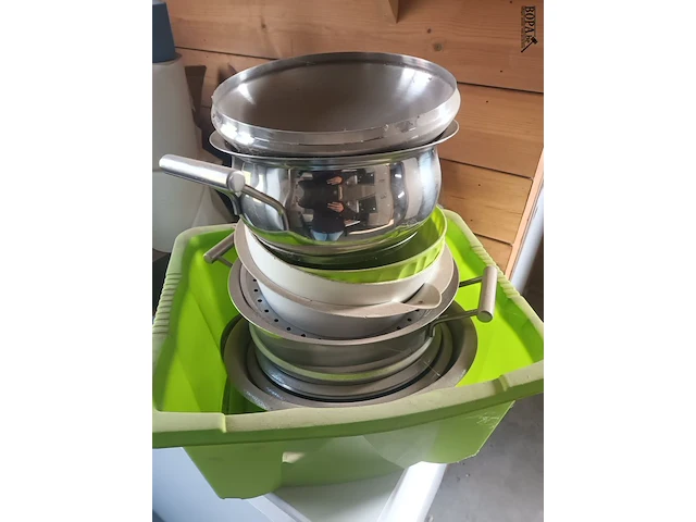 Lot 6 - lot huisraad - afbeelding 4 van  4