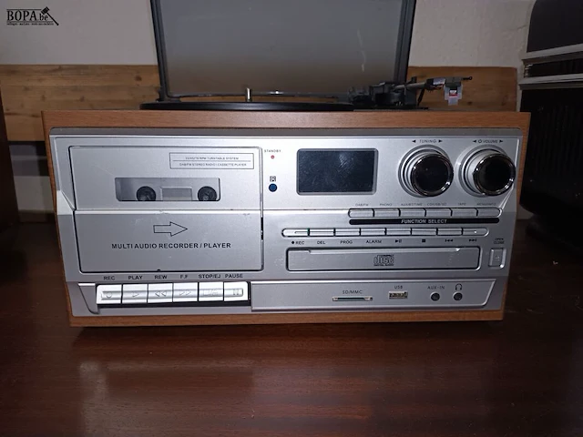 Lot 6 - multi audio recorder/player met dab - afbeelding 3 van  5