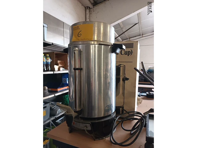 Lot 6 - percolator west bend - afbeelding 1 van  3