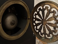 Lot 6 - staklok marmer met koperen afwerking - afbeelding 5 van  5