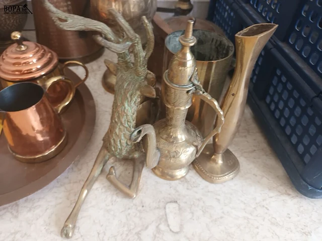 Lot 60 - koperen decoratie. 12 stuks - afbeelding 3 van  5