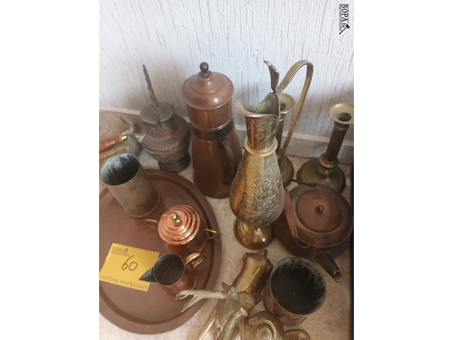 Lot 60 - koperen decoratie. 12 stuks - afbeelding 5 van  5