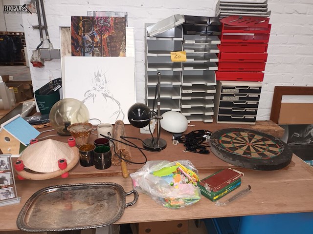 Lot 60 - lot diversen - afbeelding 1 van  3