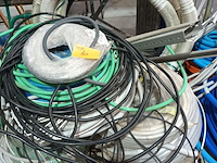 Lot 60 - lot wachtbuizen - afbeelding 1 van  4