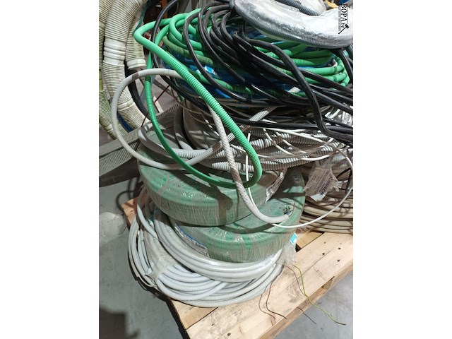 Lot 60 - lot wachtbuizen - afbeelding 3 van  4