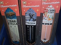 Lot 60 - nostalgische thermometer. 19 stuks - afbeelding 1 van  3