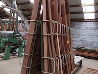 Lot 604 - houten planken en latten - afbeelding 3 van  4