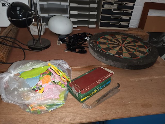 Lot 61 - kaders en wanddecoratie - afbeelding 2 van  5